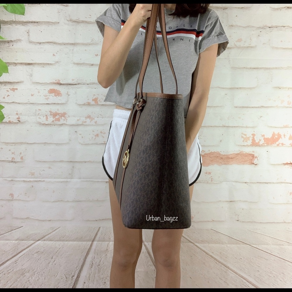 Michael Kors Sady Large Tote - Picture 2 of 8